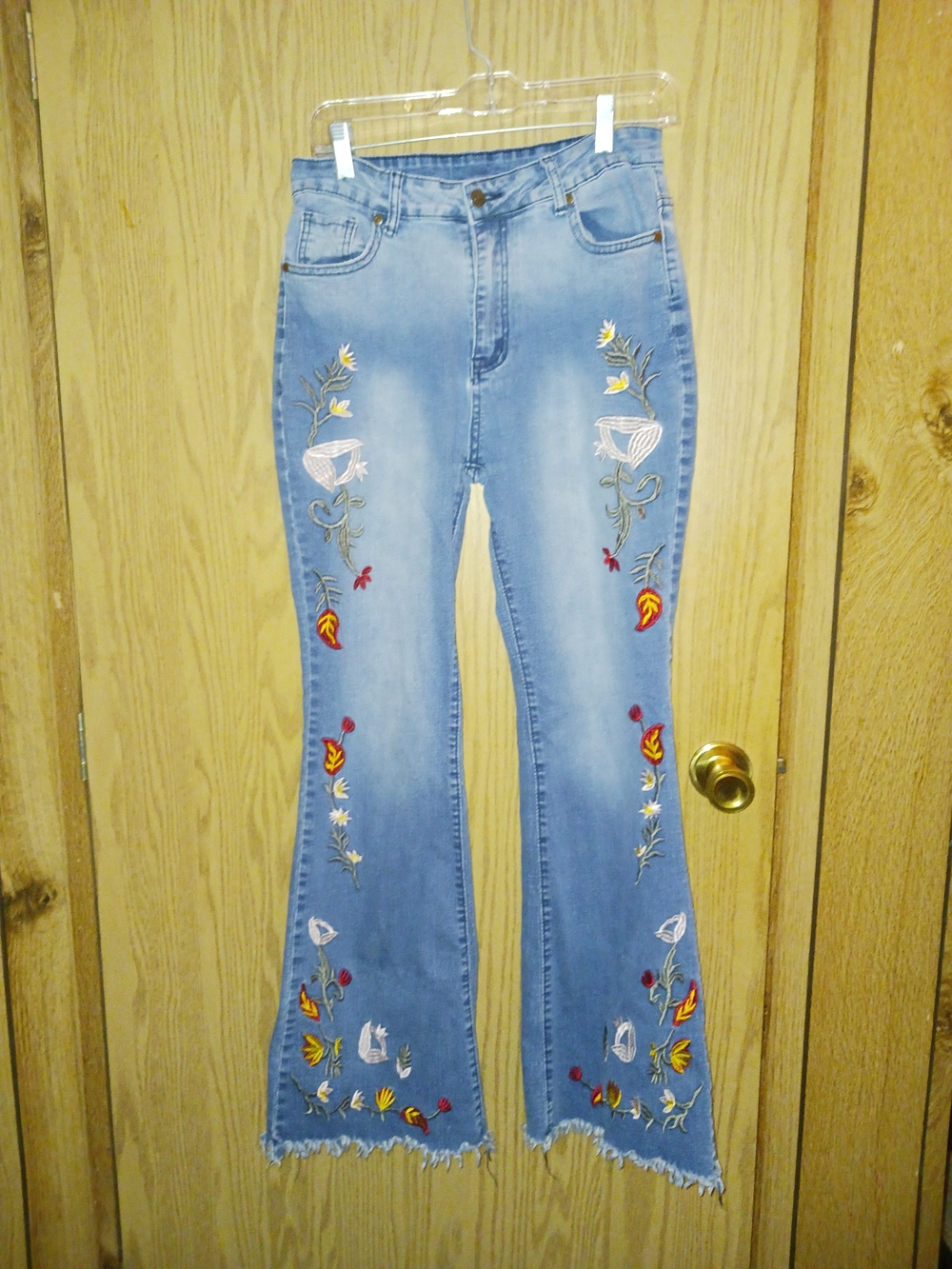 Women's Embroidered Flare Jeans in Blue